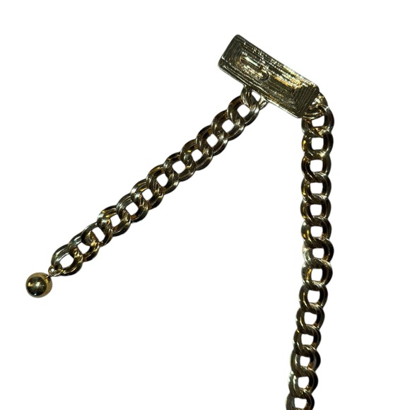 St John Vintage Gold Curb Chain Adjustable Logo Belt - Picture 15 of 15